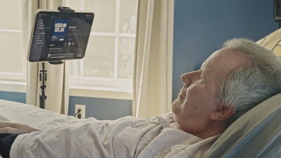 Man controls iPad with his mind using Synchron brain implant
