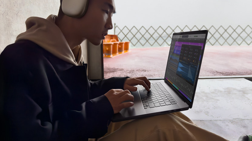 Apple Creator Studio C