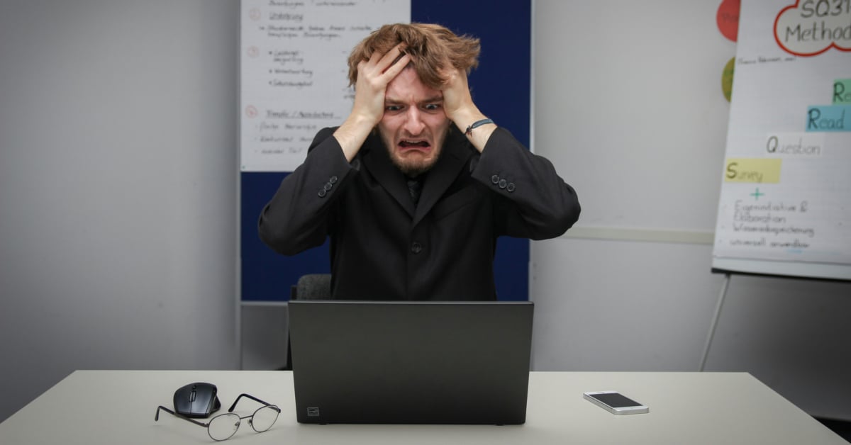Scared laptop Unsplash
