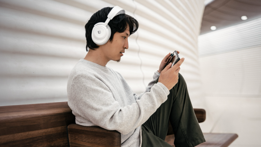 SteelSeries Arctis Nova Pro Omni d