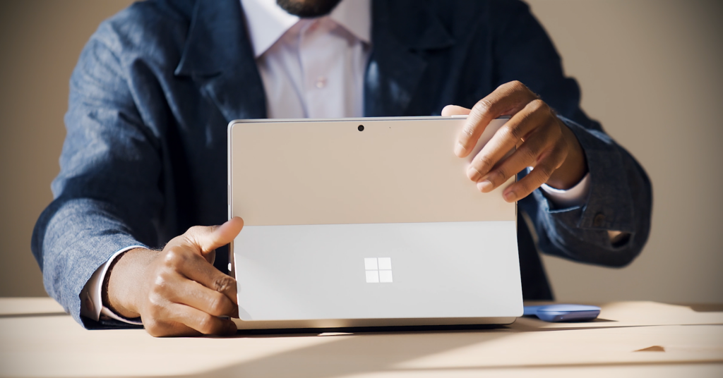 Surface 2026 b