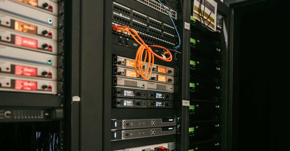 Server unsplash