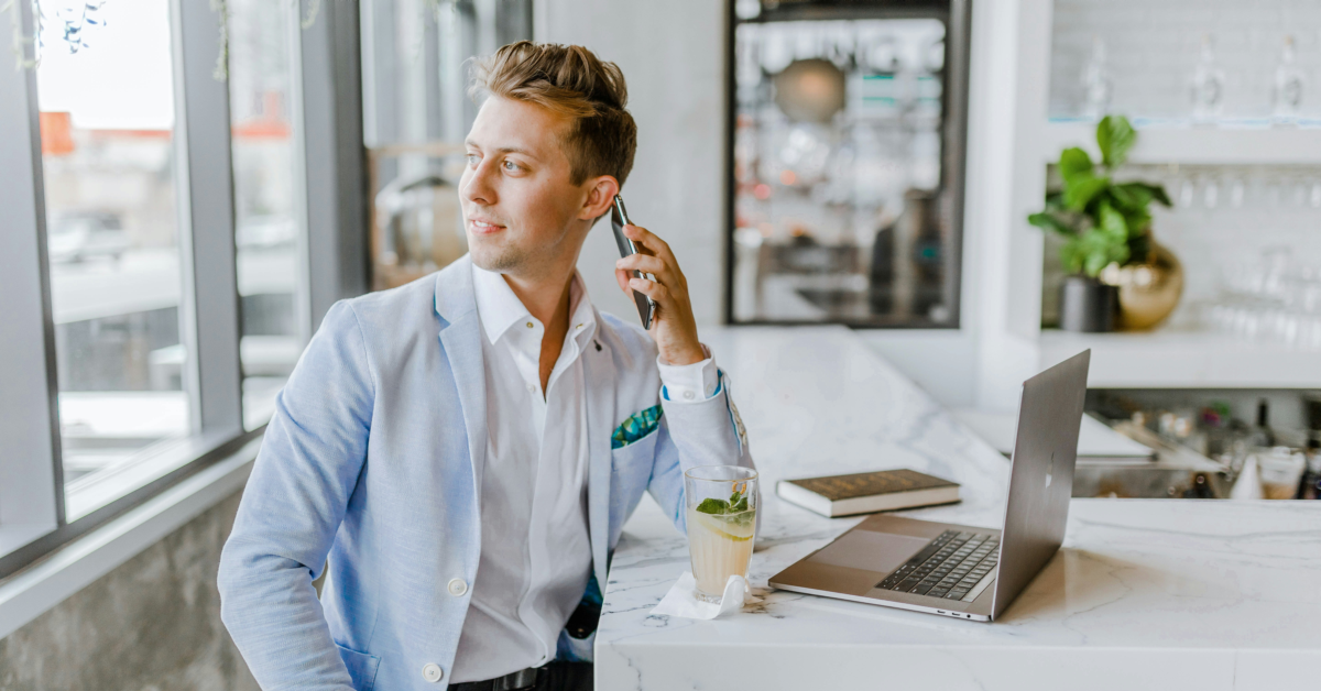 Solo entrepreneur Unsplash