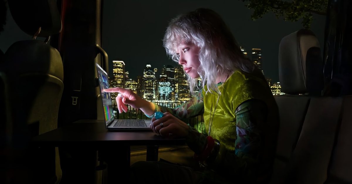 Apple finally gives MacBook Pro a touchscreen, starting at $2,899